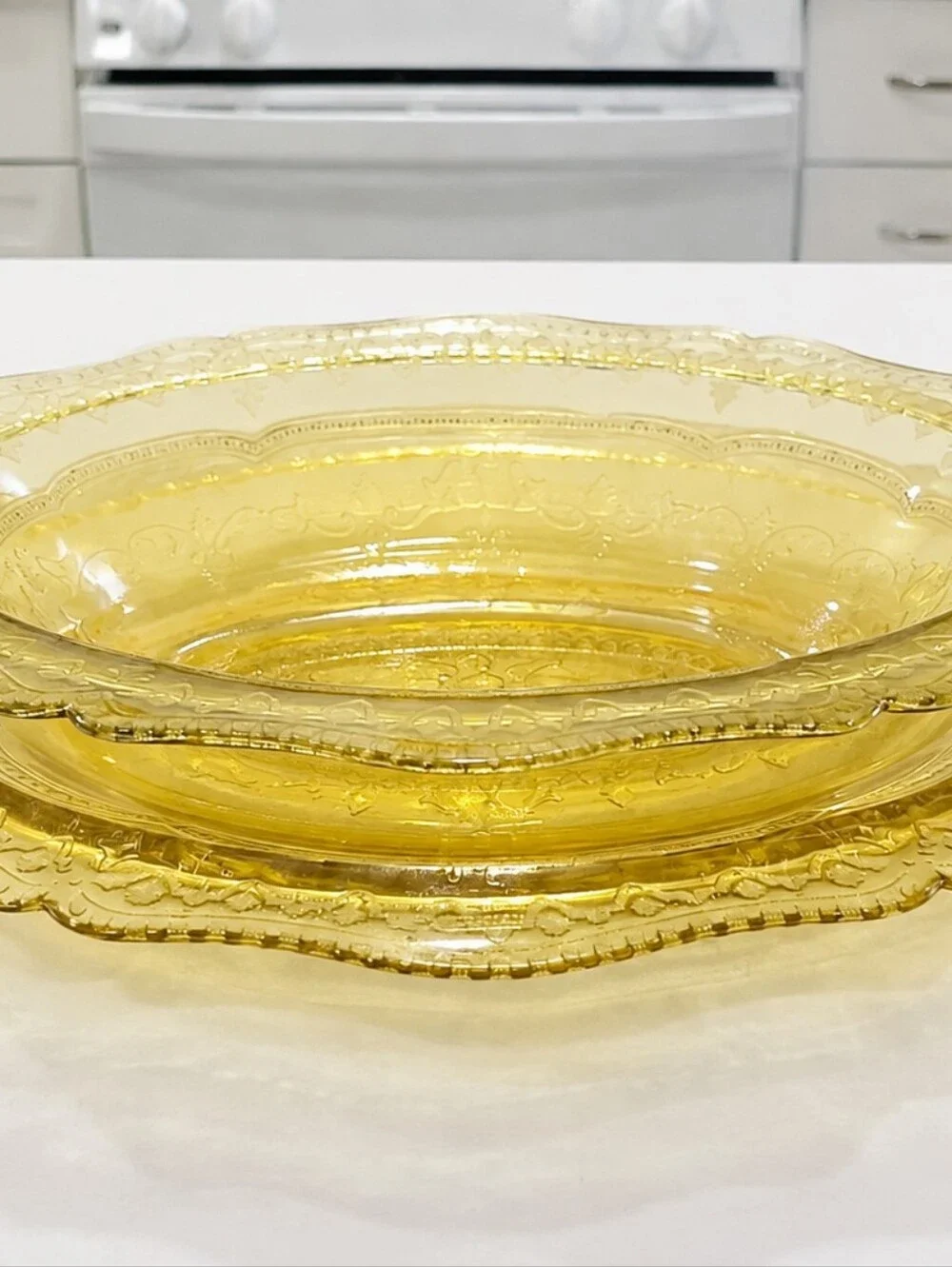 federal glass note exquisite